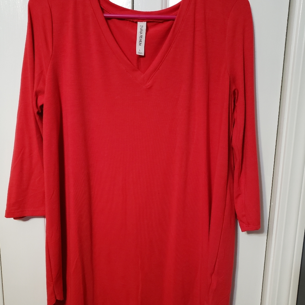Zenana 3/4 sleeve round hem shirt